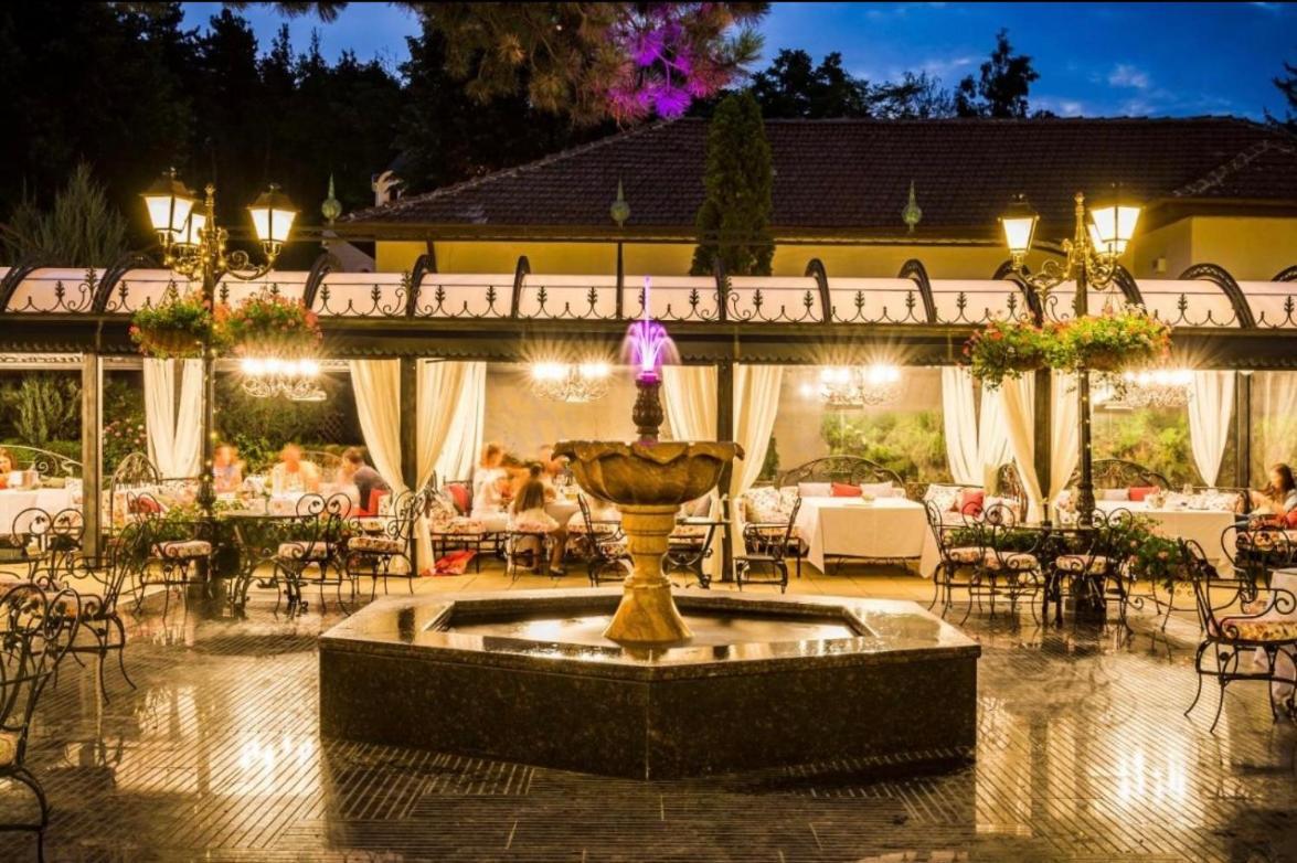 Luxury Apartment Rich 3 Velingrad Buitenkant foto